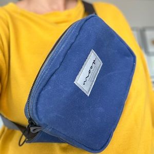 Moop Crossbody/Fanny Pack Blue